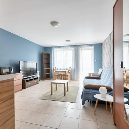Smart With Parking & Balcony In By Renters Sopot